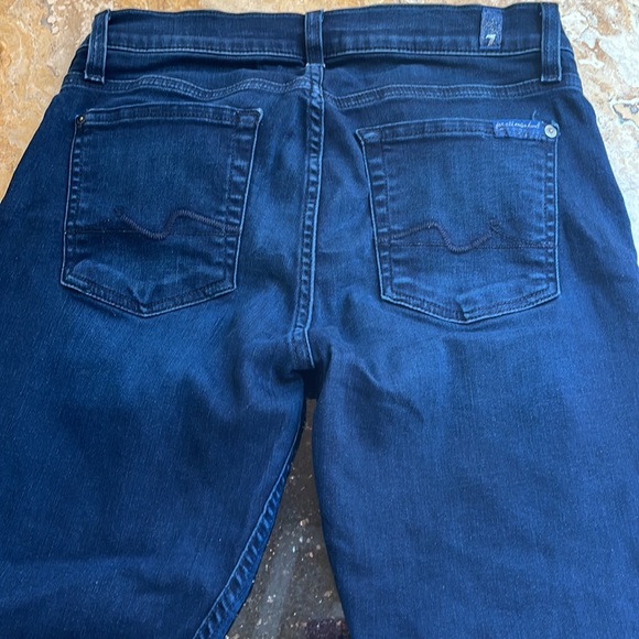 7 for all mankind Gwenevere sz29 dark blue wash w/intentional fading/distressing - Picture 6 of 12